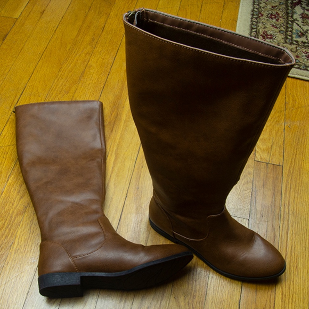 EUC American Eagle Boots Size 6.5